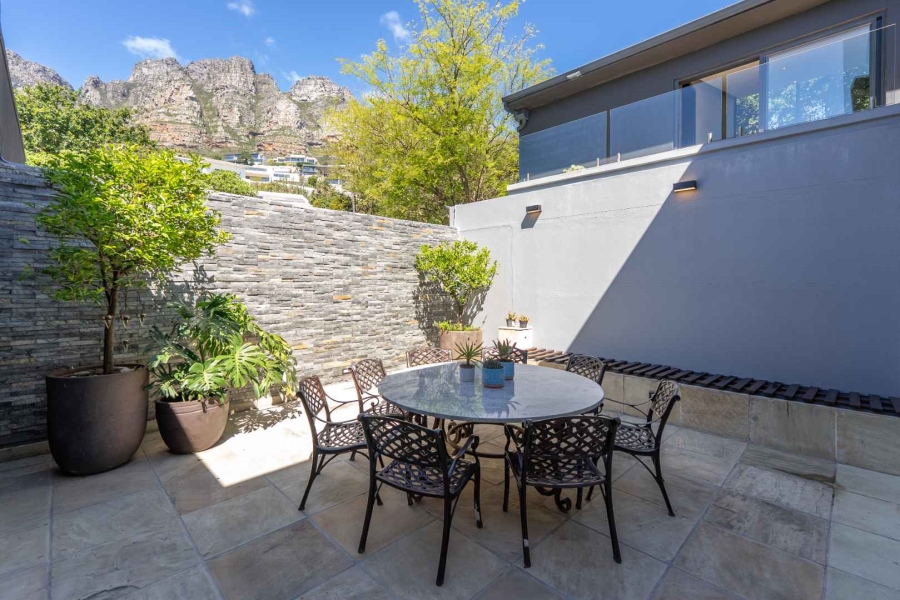 5 Bedroom Property for Sale in Camps Bay Western Cape